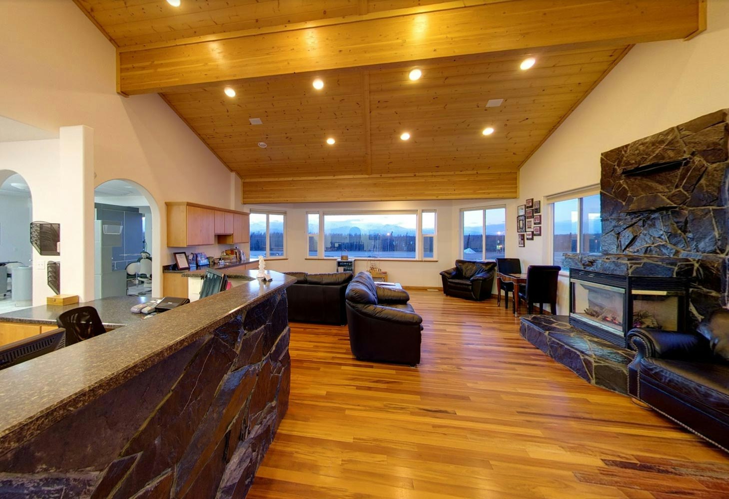 Aesthetic Family Dentistry waiting area